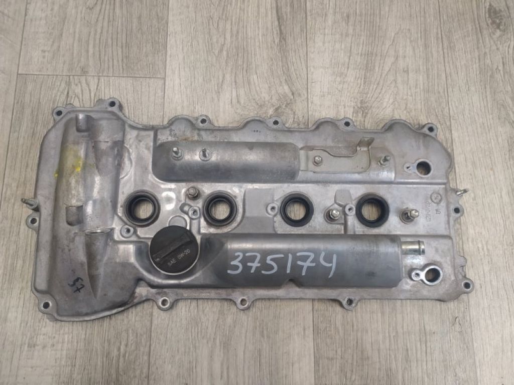112010V010 | Кришка клапанна TOYOTA CAMRY 55 14-17