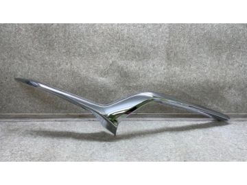 Накладка (молдинг) решітки радіатора ліва MAZDA CX-30 19-