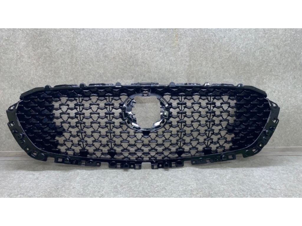 DGH950710A | Решітка радіатора MAZDA CX-30 19-