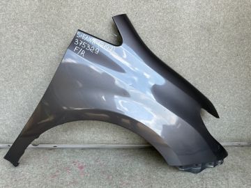 Крило переднє праве TOYOTA SIENNA 11-16