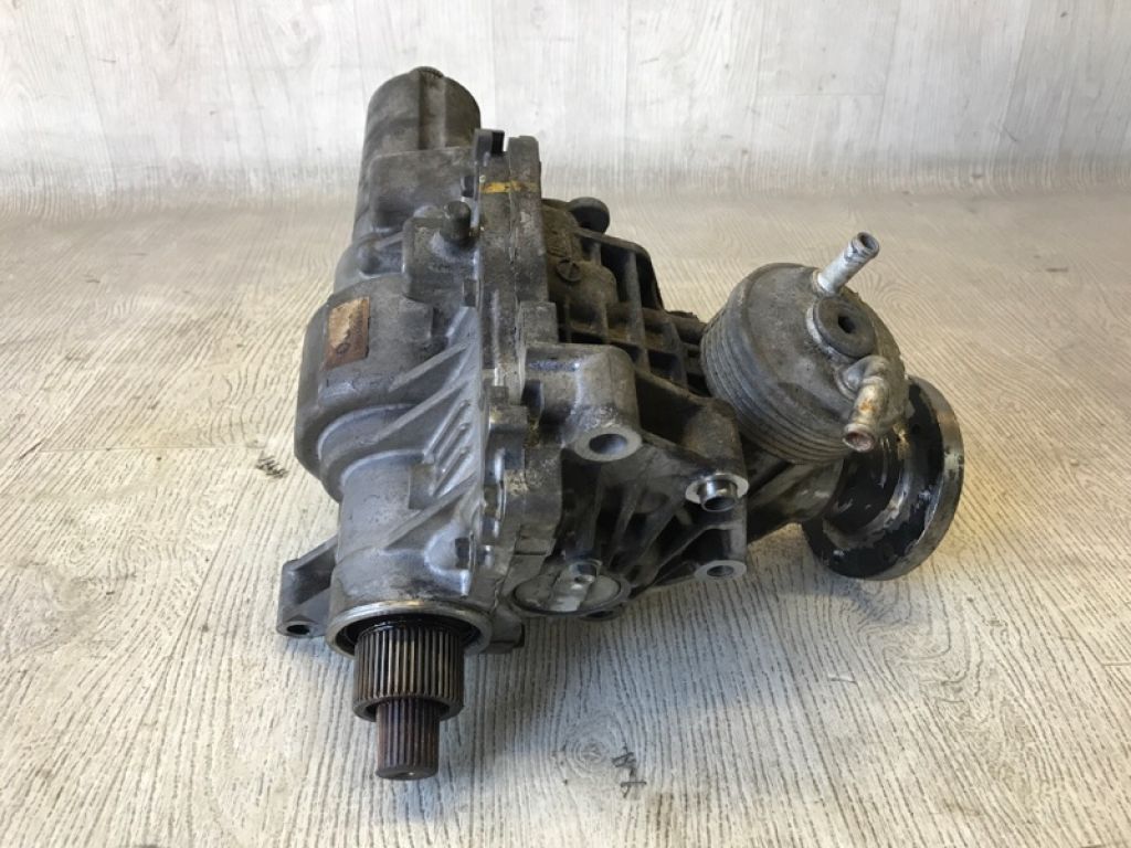 LN03-27-500G | Роздавальна коробка MAZDA CX-7 06-12