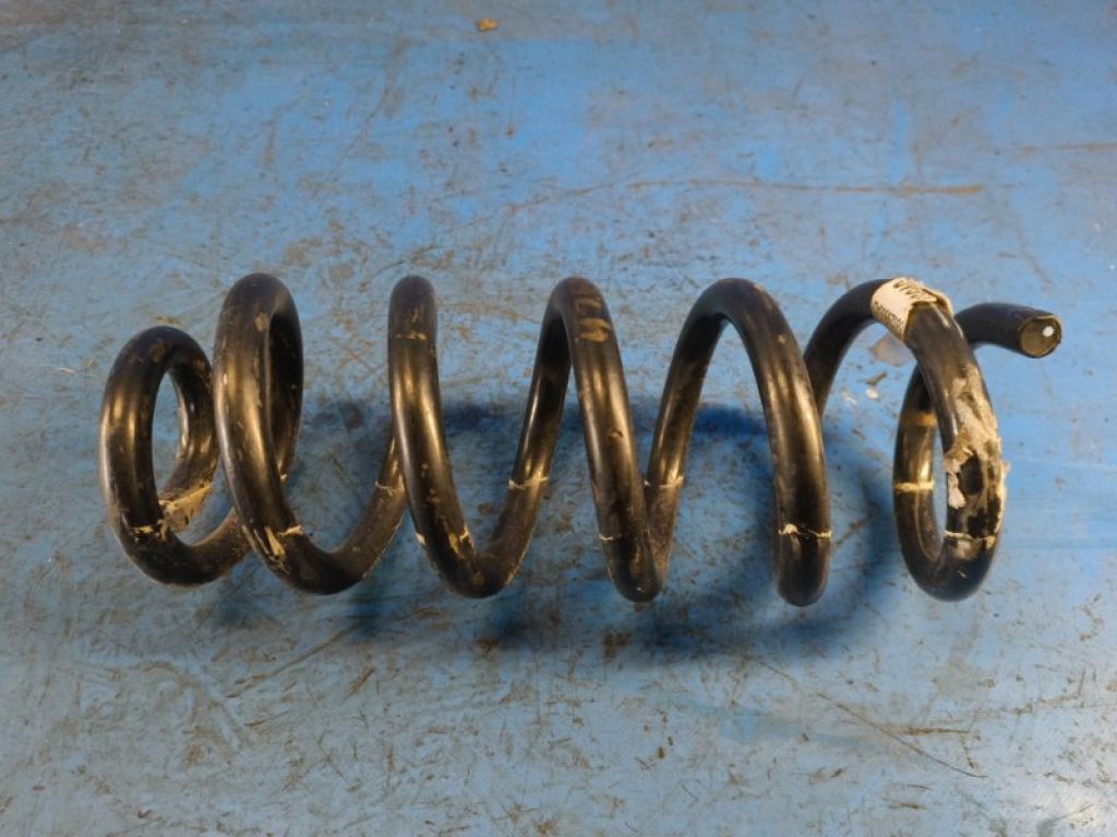 68029 623AF | Пружина передньої підвіски JEEP GRAND CHEROKEE 11-22