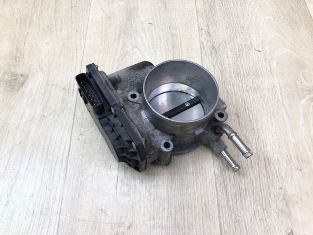 22030-0V010 | Дросельна заслінка TOYOTA CAMRY 40 06-11