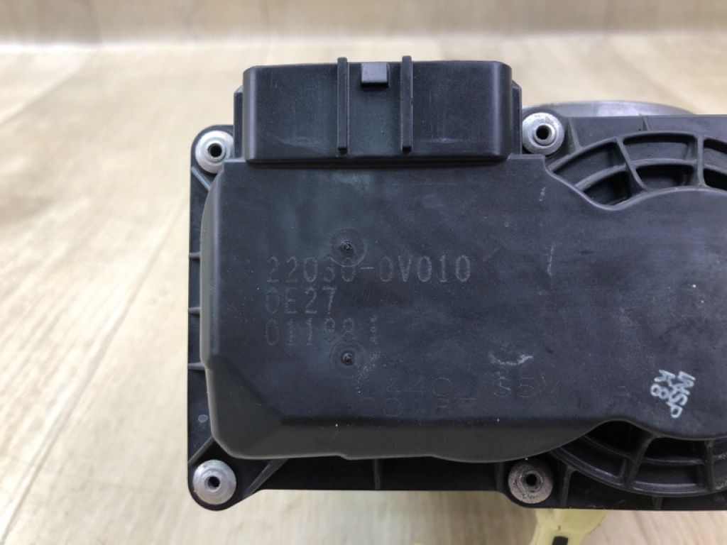 22030-0V010 | Дросельна заслінка TOYOTA CAMRY 40 06-11 - Фото 8