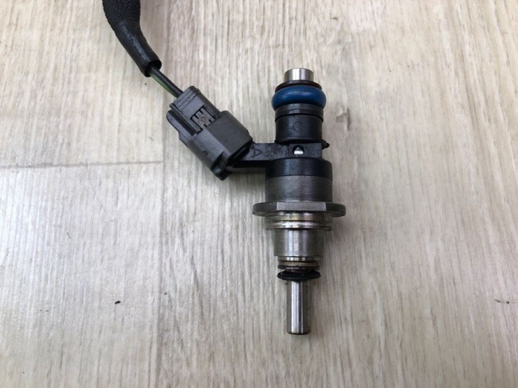 L3K9-13-250A | Форсунка паливна MAZDA CX-7 06-12