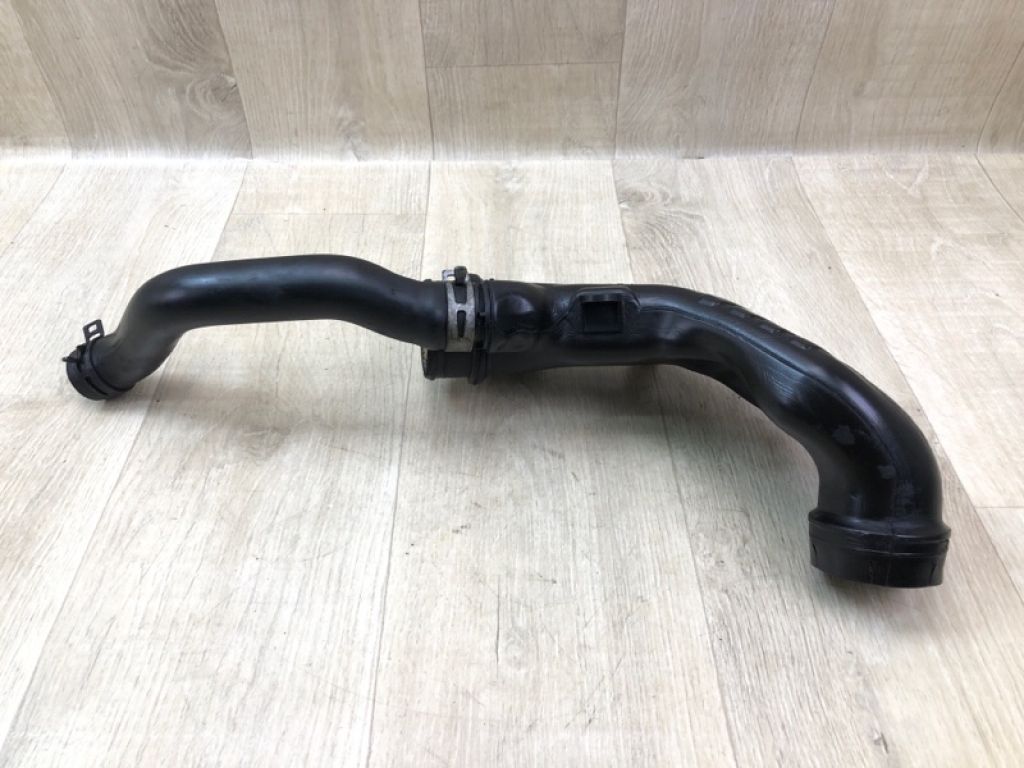 L33E-13-230 | Патрубок інтеркулера MAZDA CX-7 06-12 - Фото 3