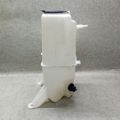 853150C060 | Бачок омивача TOYOTA TUNDRA 07-13 - Прев'ю 3