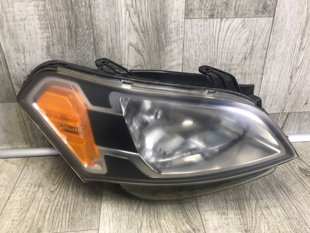 92102 2K030 | Фара права KIA SOUL AM 08-13
