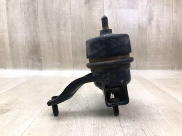 Подушка двигуна права TOYOTA CAMRY 55 14-17