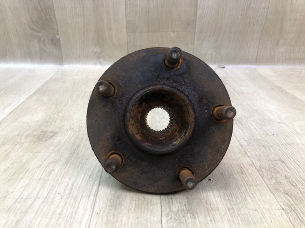 43550-42010 | Маточина колеса передня TOYOTA PRIUS PLUS 11-14 - Фото 2