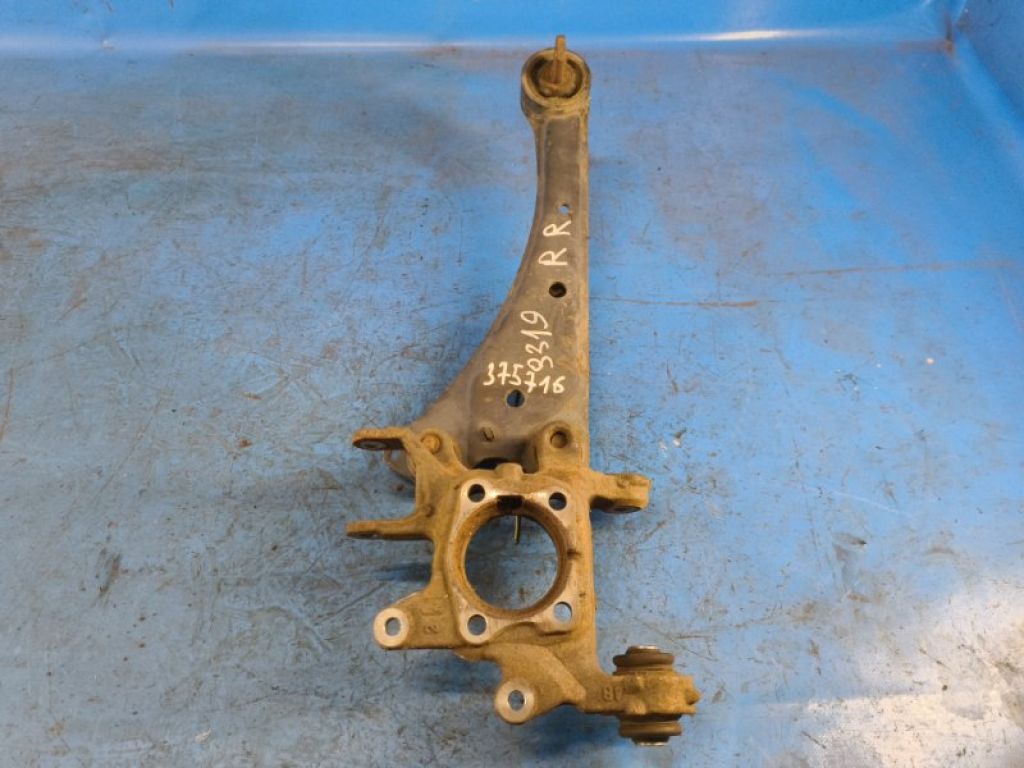 42304-12240 | Цапфа права LEXUS CT200 11-17