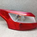 DM5Z-13405-E | Ліхтар зовнішній лівий FORD FOCUS 10-18
