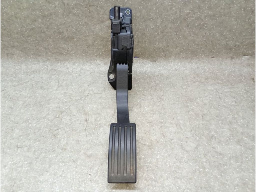 BV6Z-9F836-A | Педаль газа FORD FOCUS 10-18