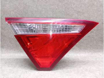 Ліхтар внутрішній лівий TOYOTA CAMRY 55 14-17