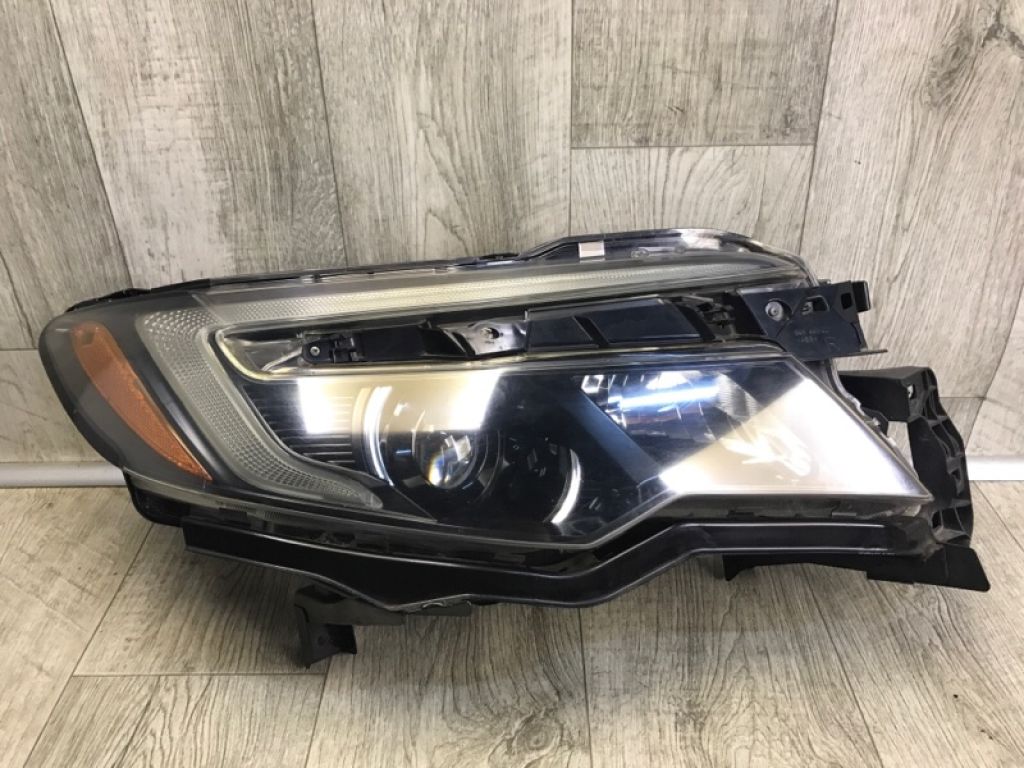 33100-TG7-A12 | Фара права HONDA PILOT 15-