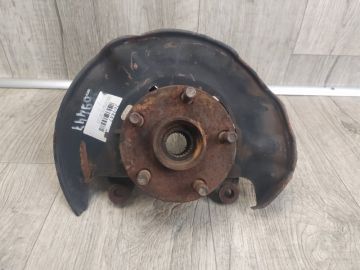 Кулак поворотний передній лівий TOYOTA COROLLA 120 00-07