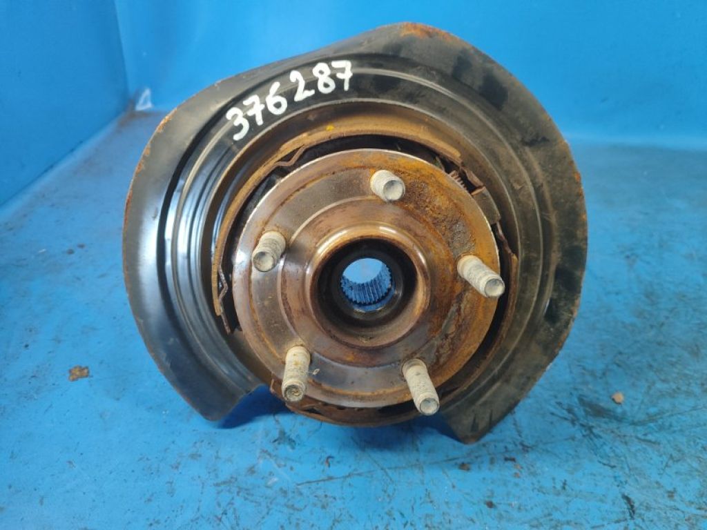 68253 397AB | Цапфа левая JEEP GRAND CHEROKEE 11-22