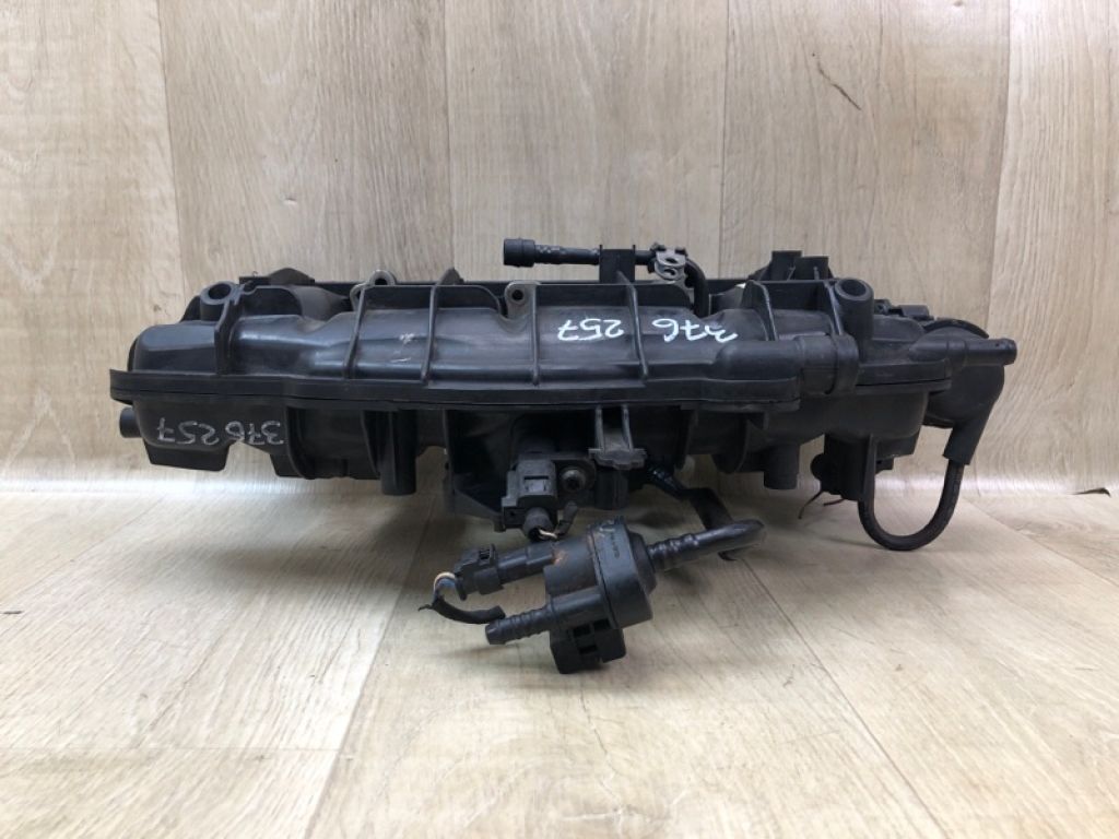 06J 133 201 BH | Коллектор впускной VOLKSWAGEN PASSAT CC 08-12 - Фото 2