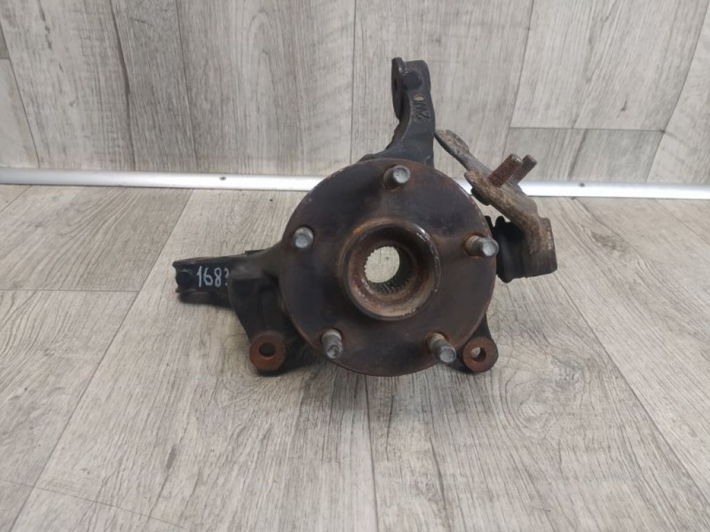 43212-08030 | Кулак поворотный передний левый TOYOTA SIENNA 11-16