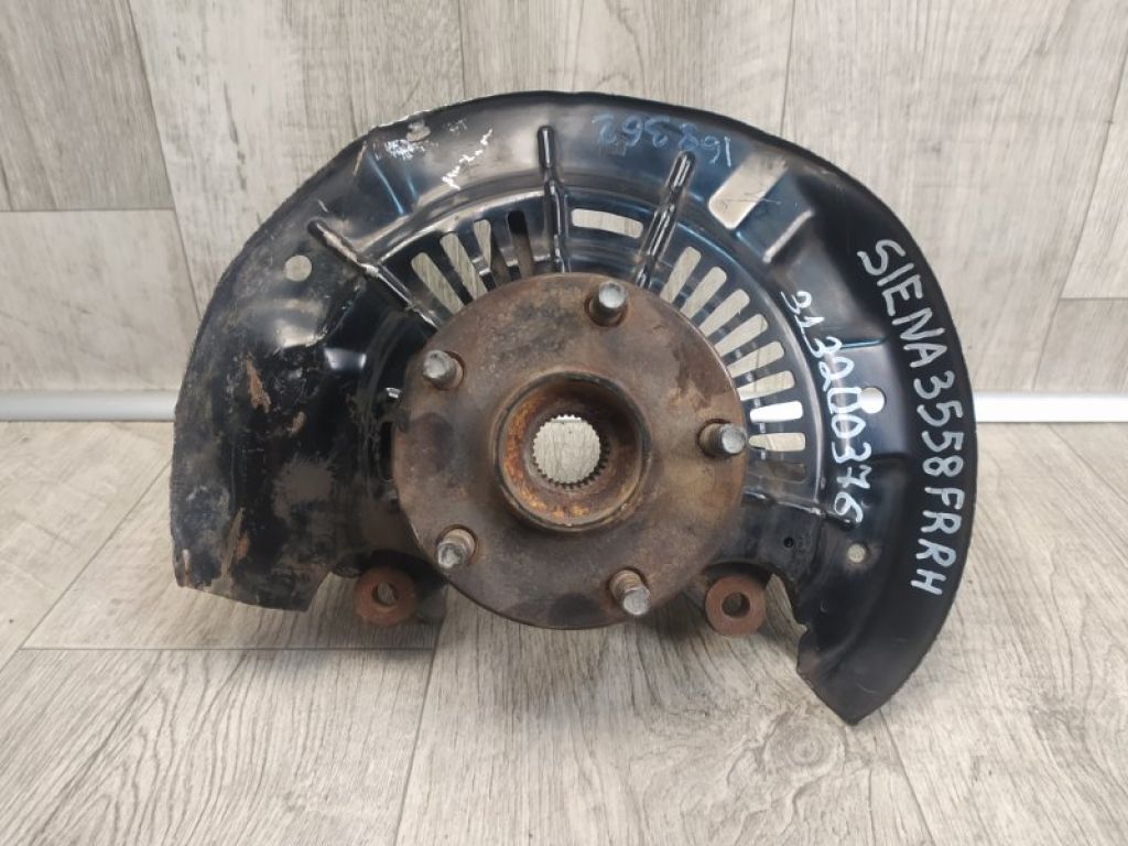 43211-08030 | Кулак поворотный передний правый TOYOTA SIENNA 11-16