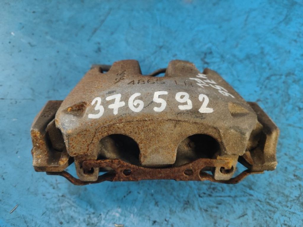 68138 843AA | Суппорт тормозной передний левый JEEP GRAND CHEROKEE 11-22