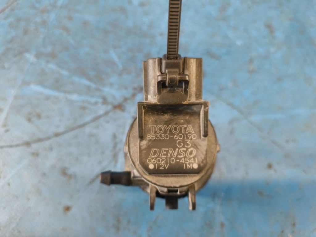85330-21010 | Насос омывателя стекла TOYOTA PRIUS - 30 09-17 - Фото 4