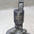 A2218690121 | Насос омывателя стекла передний MERCEDES S-CLASS W221 06-13 - Превью 4