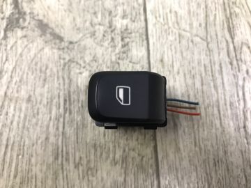 Кнопка стеклоподъемника передняя правая VOLKSWAGEN BEETLE 11-19