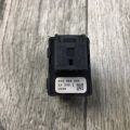 8V0 959 855 | Кнопка стеклоподъемника передняя правая VOLKSWAGEN BEETLE 11-19 - Превью 5