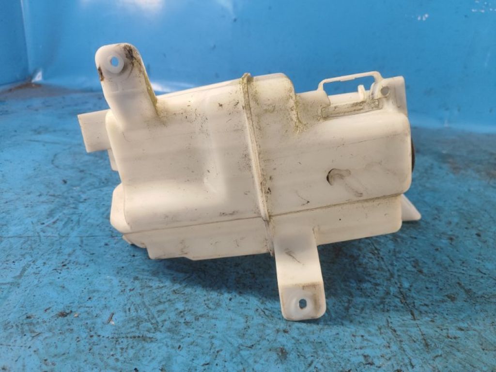 85315-47140 | Бачок омывателя TOYOTA PRIUS - 30 09-17 - Фото 4