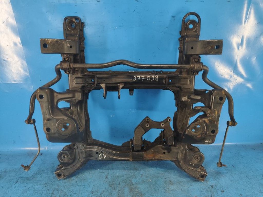 45800-65J00 | Балка передней подвески SUZUKI GRAND VITARA 05-15