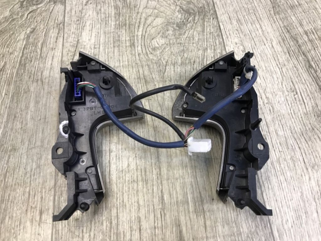 84250-33010 | Кнопки руля TOYOTA CAMRY 40 06-11 - Фото 6