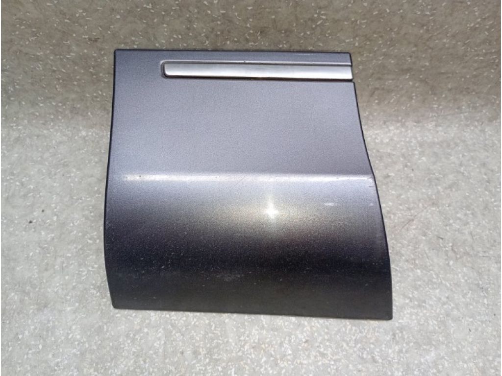 4L0854959J GRU | Накладка крыла передняя левая AUDI Q7 05-15