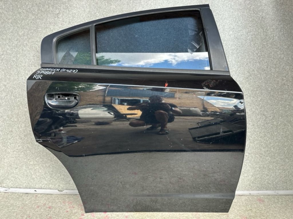 68089372AD | Дверь задняя правая DODGE CHARGER 10-24