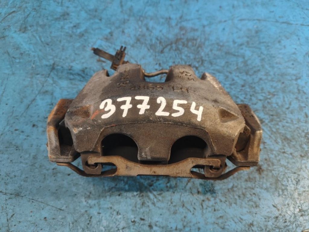 68138 843AA | Суппорт тормозной передний левый JEEP GRAND CHEROKEE 11-22