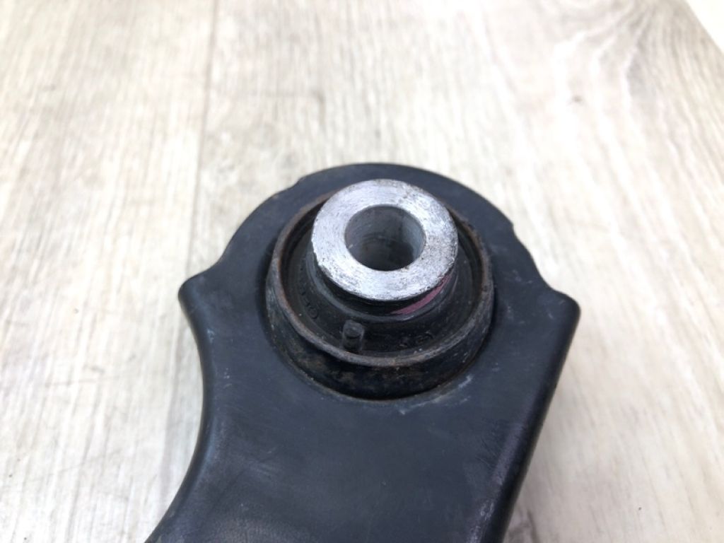 48770-06010 | Важіль задньої підвіски поперечний верхній правий TOYOTA CAMRY 70 17- - Фото 3