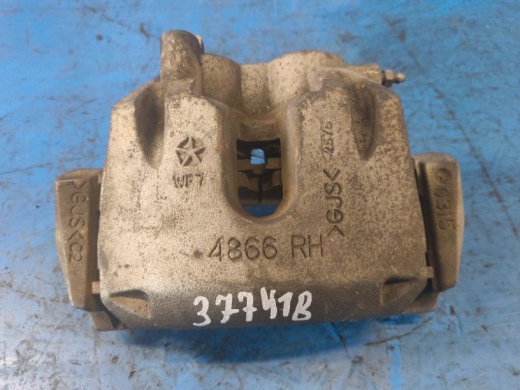 68138 842AA | Суппорт тормозной передний правый JEEP GRAND CHEROKEE 11-22