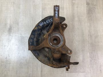 Кулак поворотный передний левый TOYOTA CAMRY 40 06-11
