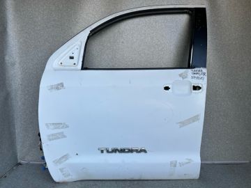 Двері передні ліві TOYOTA TUNDRA 07-13