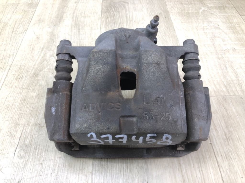 47750-42080 | Супорт гальмівний передній лівий TOYOTA RAV4 05-12
