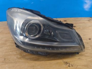 Фара правая MERCEDES C-CLASS W204 07-14