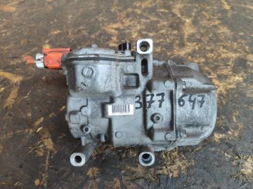 Компресор кондиціонера TOYOTA PRIUS - 30 09-17