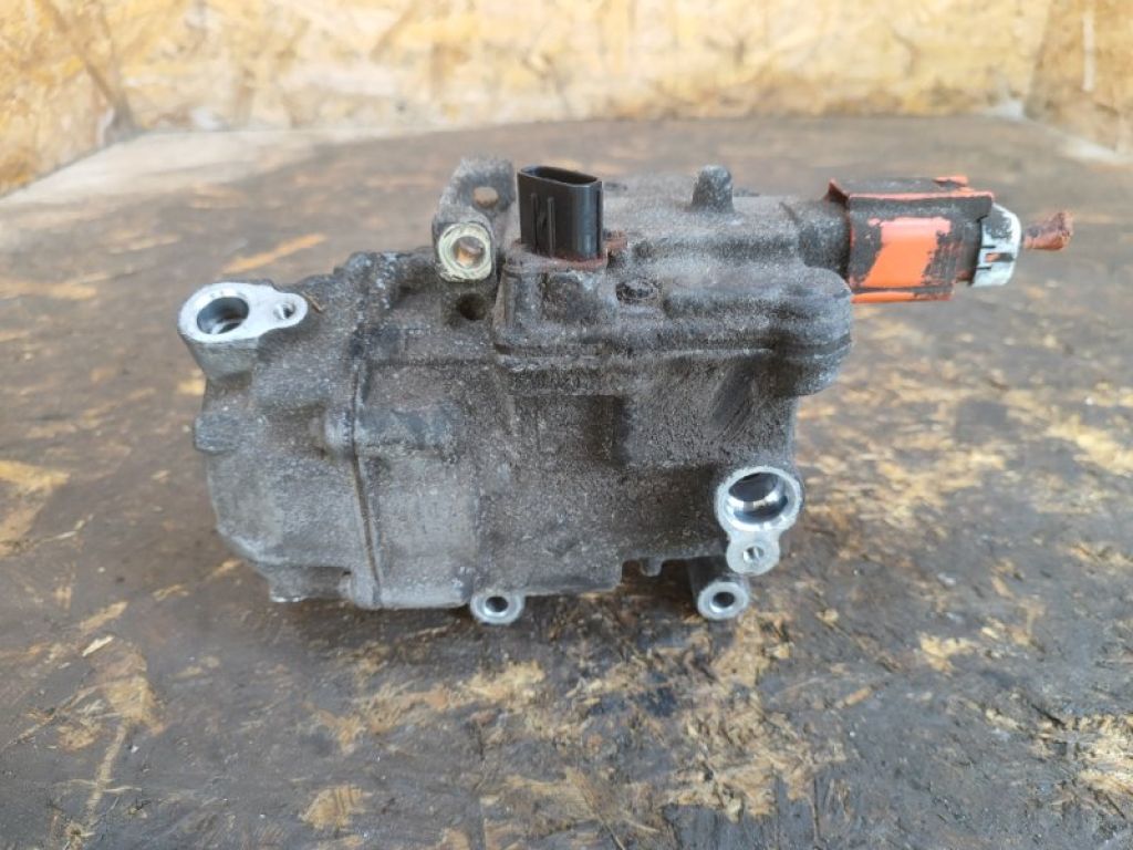 88370-47060 | Компресор кондиціонера TOYOTA PRIUS - 30 09-17 - Фото 4
