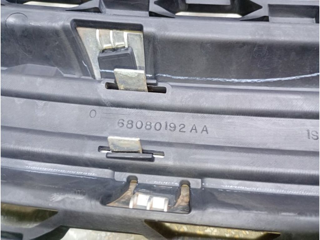 1SU84SZ0AB | Решетка радиатора DODGE JOURNEY 08-20 - Фото 3