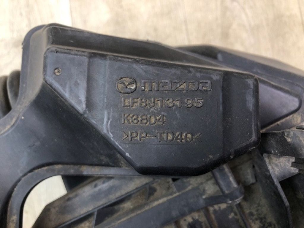L538-13-320A | Корпус повітряного фільтра MAZDA 3 BL 09-13 - Фото 8