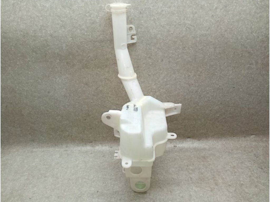 EG21-67-480C | Бачок омивача MAZDA CX-7 06-12