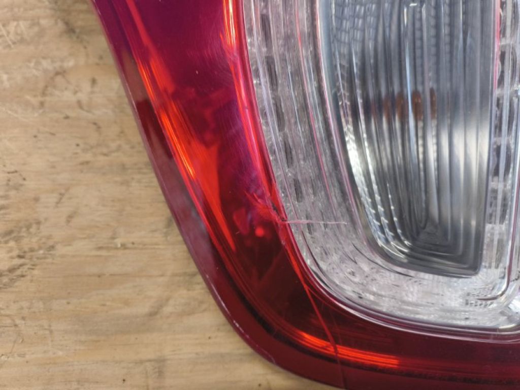 BB5Z-13405-C | Ліхтар зовнішній лівий FORD EXPLORER 10-20 - Фото 4