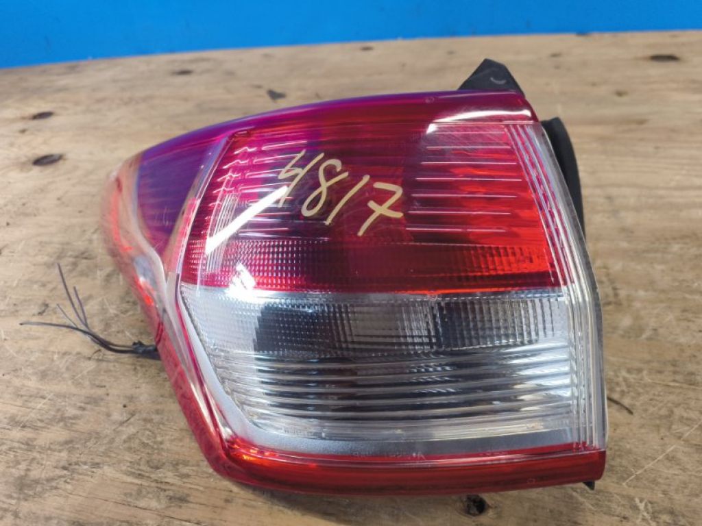 CJ5Z-13405-B | Ліхтар зовнішній лівий FORD ESCAPE 12-19 - Фото 2