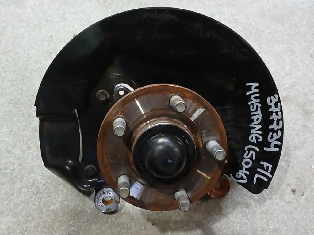 FR3Z3106A | Кулак поворотный левый FORD MUSTANG 15-