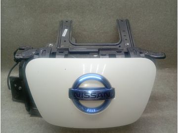 Зарядне гніздо (розетка) NISSAN LEAF 10-17